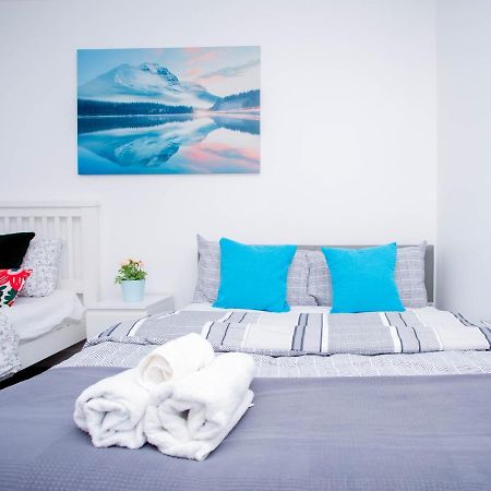 Oasis Place Northampton Luaran gambar